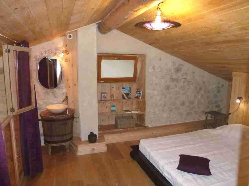 -Moulin De Solaure- Hotell Aix-en-Diois Eksteriør bilde